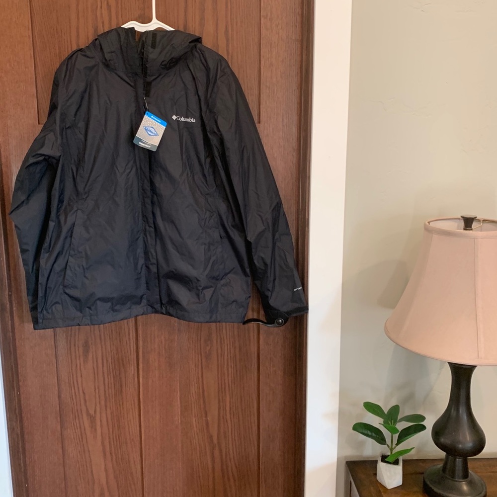 Columbia Women’s Arcadia Rain Jacket